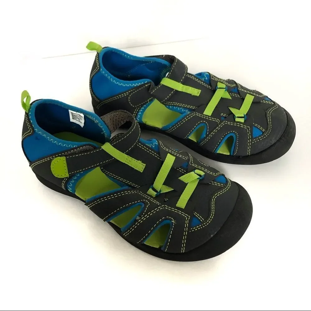Boys Faded Glory water shoes with foam insole-NWOT